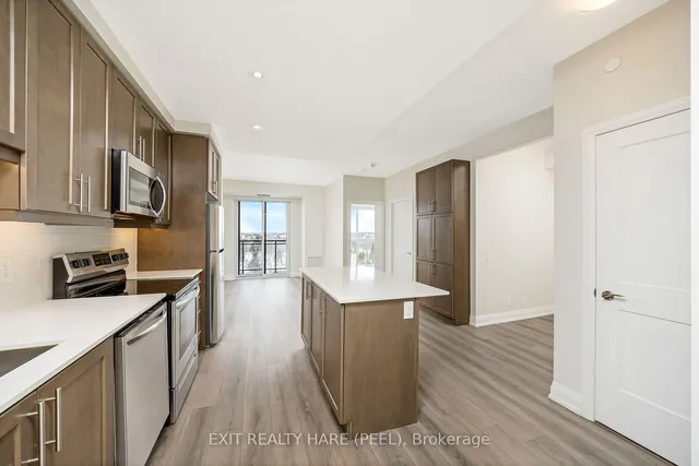 Additional image 9 of 15 Lynch St Unit 901