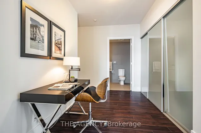 Additional image 3 of 300 Front St Unit 2511