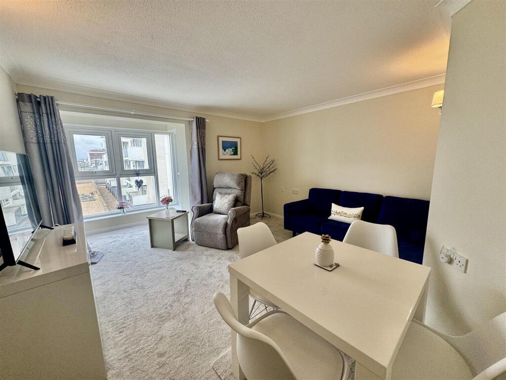 Additional image 3 of Stratheden Court, Esplanade, Seaford