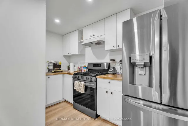 Additional image 40 of 12 Edgevalley Crt