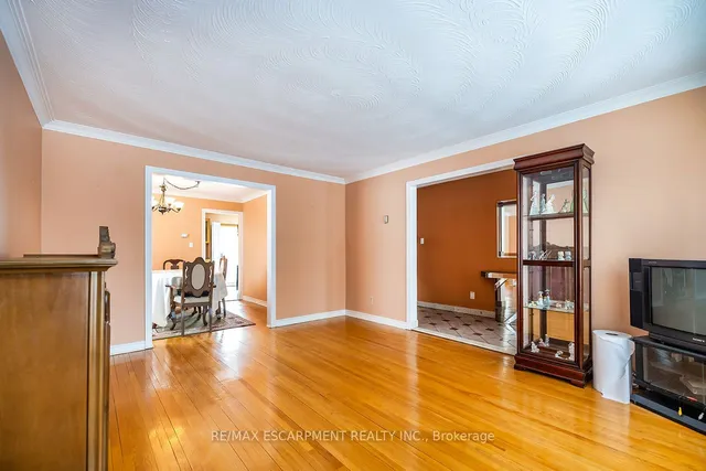 Additional image 13 of 3635 Kingston Rd