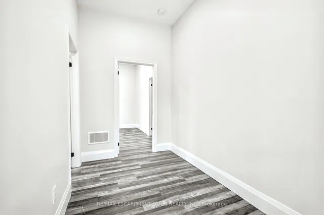 Additional image 21 of 3 Wardrope Ave