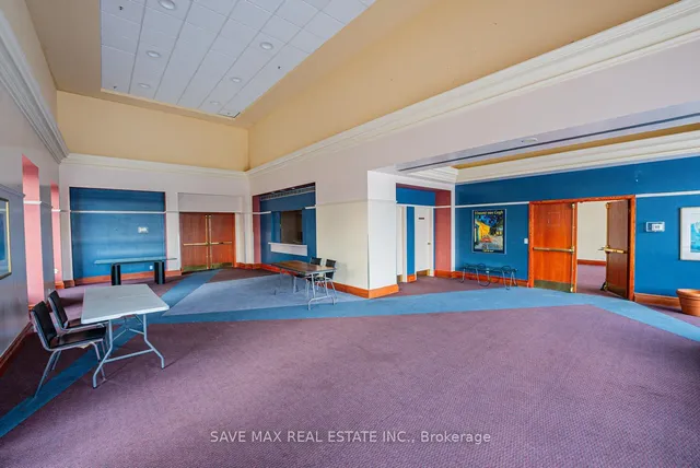 Additional image 32 of 8 Lee Centre Dr Unit 816