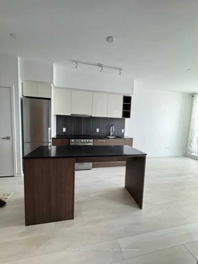 Additional image 9 of 31 Tippett Rd Unit 1612