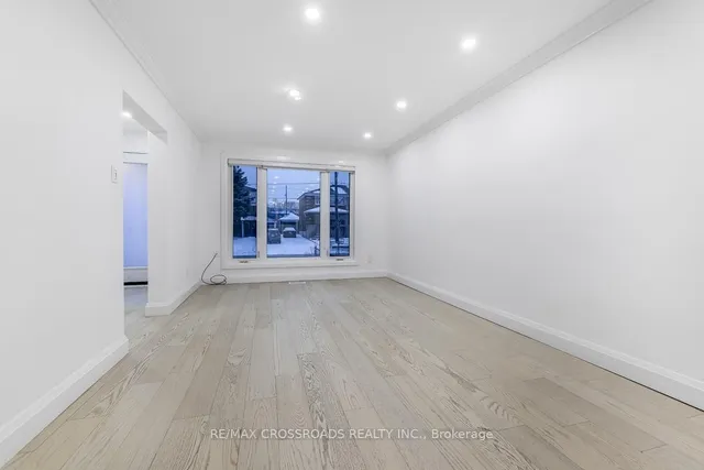 Additional image 29 of 67 Thurrock Rd