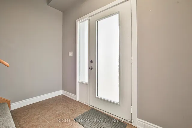 Additional image 9 of 590 North Service Rd Unit 102