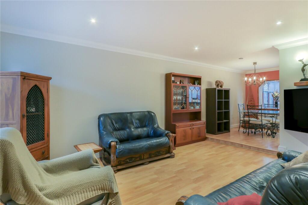 Additional image 10 of Ashburton Gardens, Ensbury Park, Bournemouth, BH10