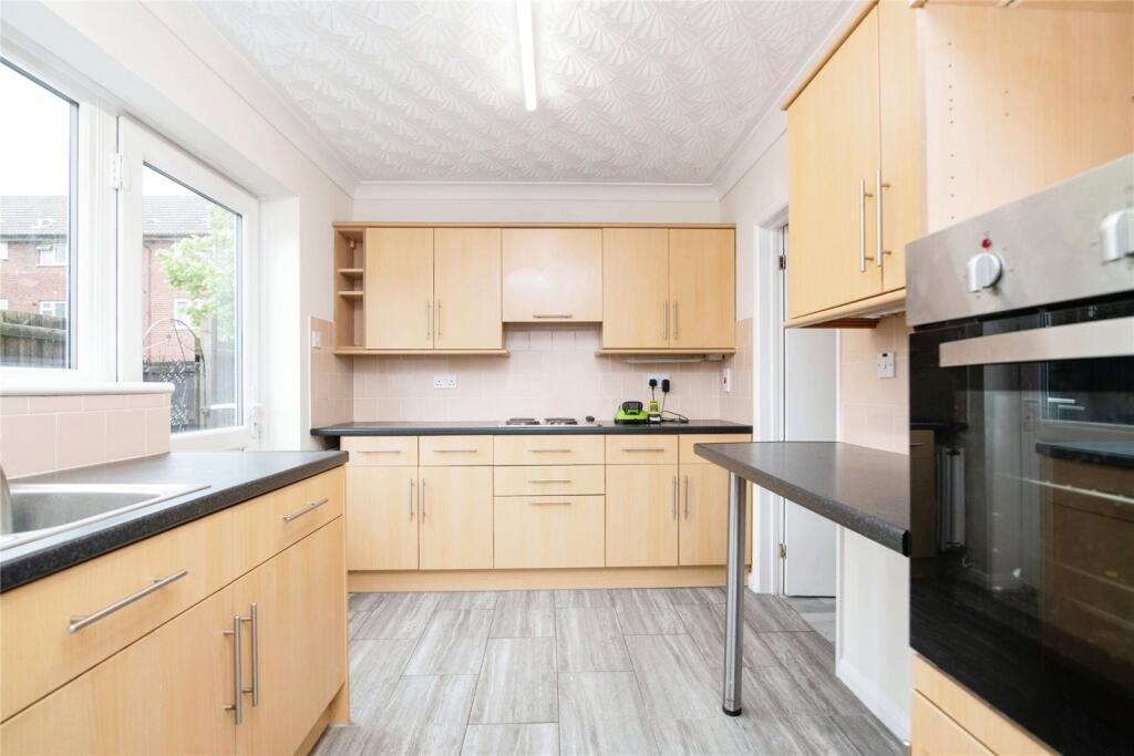 Additional image 7 of Foxlydiate Crescent, Redditch, Worcestershire, B97