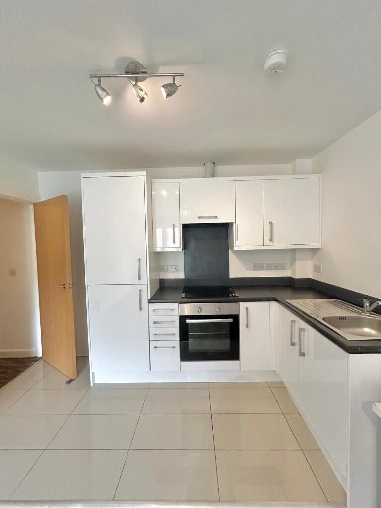 Additional image 5 of Richmond Road, Cardiff(City), CF24