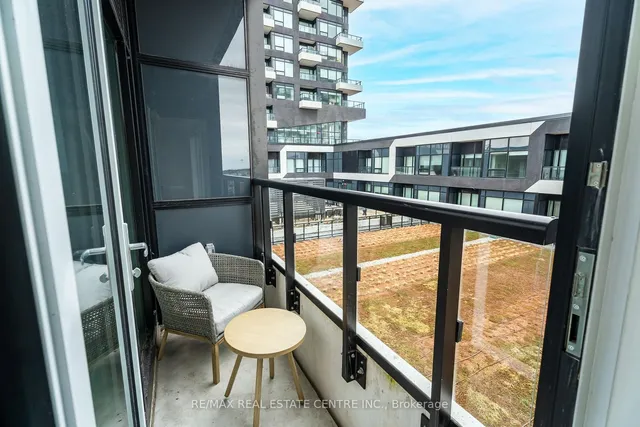 Additional image 28 of 2481 Taunton Rd Unit 461