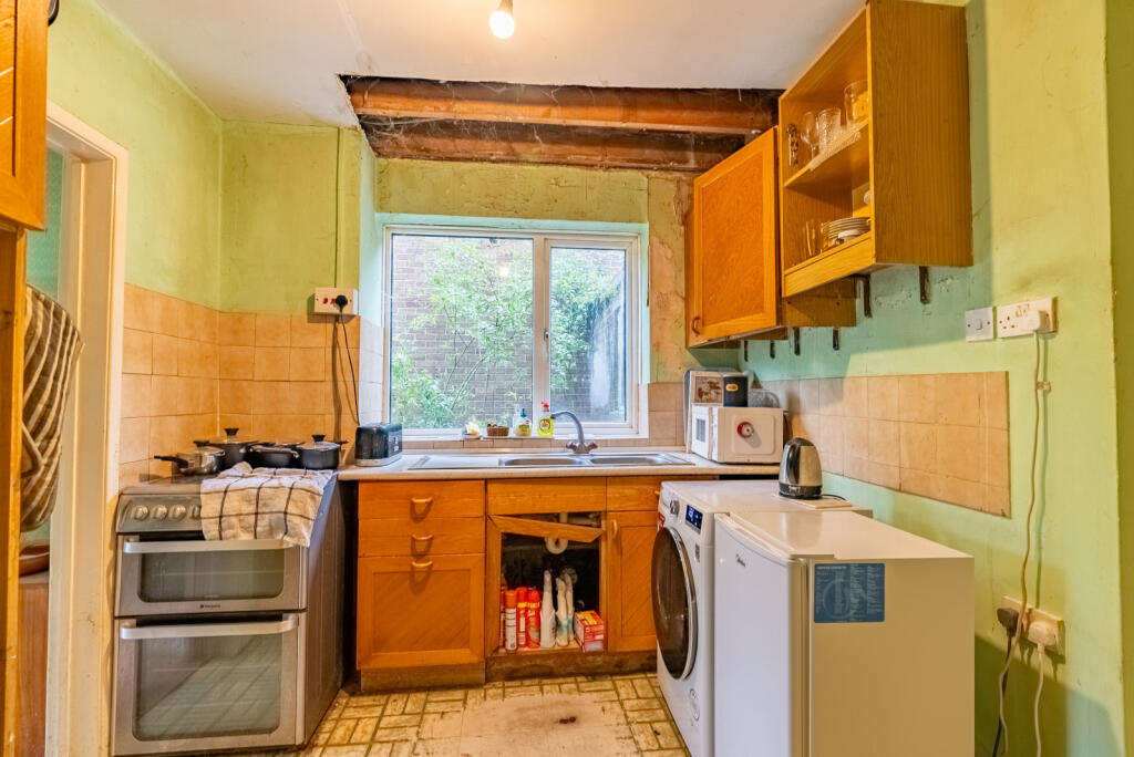 Additional image 6 of Abbots Avenue West, St. Albans, Hertfordshire, AL1