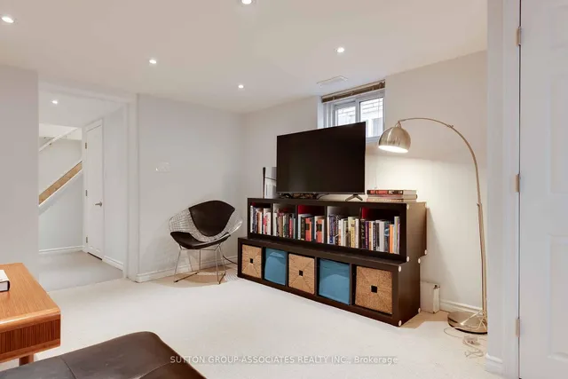 Additional image 33 of 518 Arlington Ave