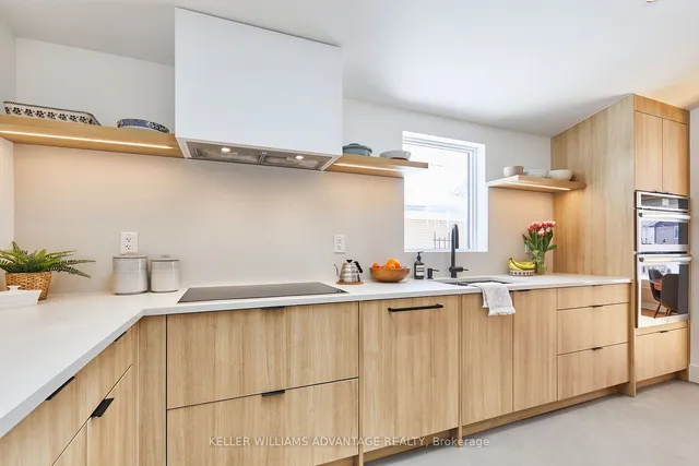 Additional image 7 of 6 Lyncroft Dr