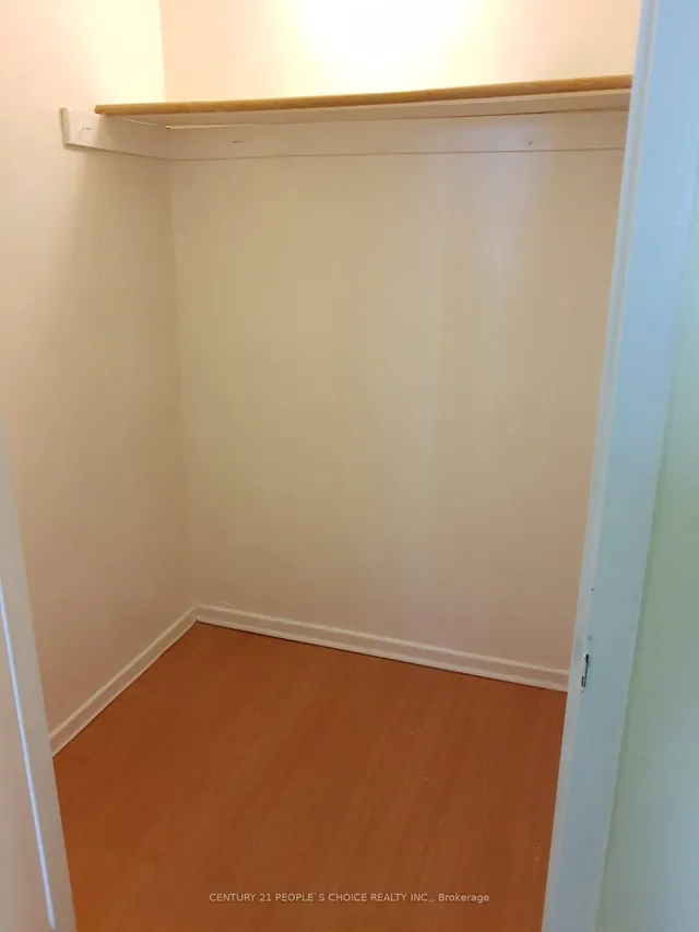 Additional image 19 of 15 Kensington Rd Unit 1405