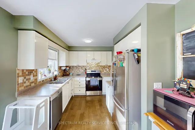 Additional image 10 of 1528 Evans Terr