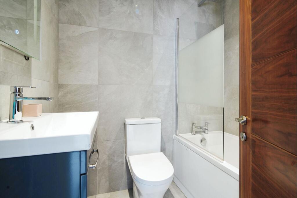 Additional image 17 of Cliff Road, Brighton, BN2
