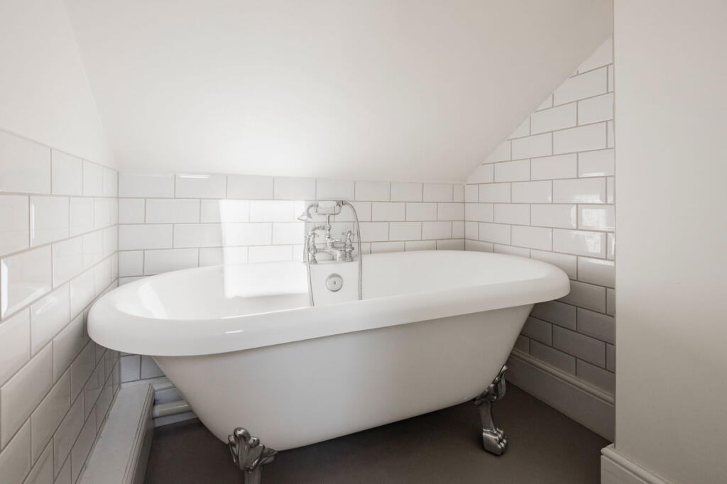 Additional image 23 of St. Philips Road, Newmarket, CB8