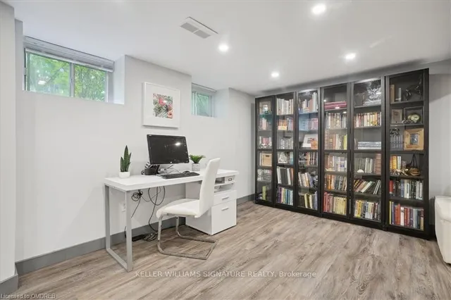 Additional image 31 of 20 Craven Ave