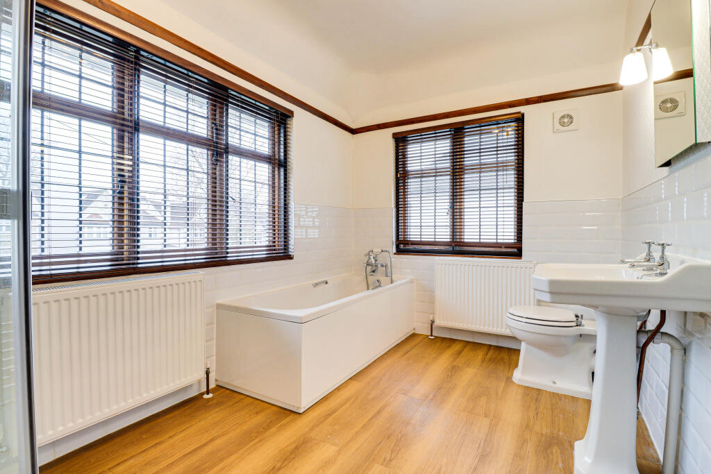 Additional image 16 of St. Stephens Avenue, St. Albans, Hertfordshire, AL3