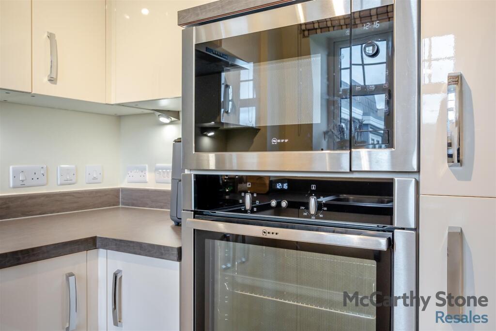 Additional image 13 of Brueton Place, 218 - 220 Blossomfield Road, Solihull, West Midlands, B91 1PT