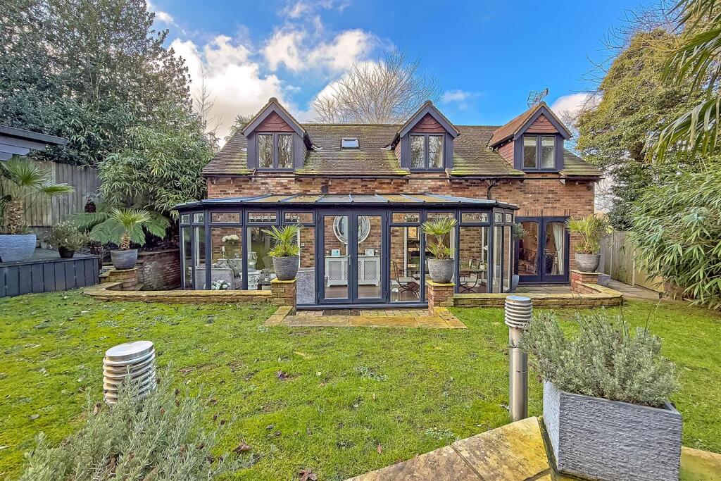 Additional image 17 of Newlyn Close, Bricket Wood