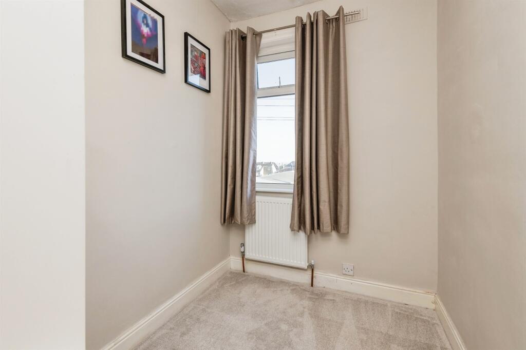 Additional image 10 of Jer Lane, Bradford