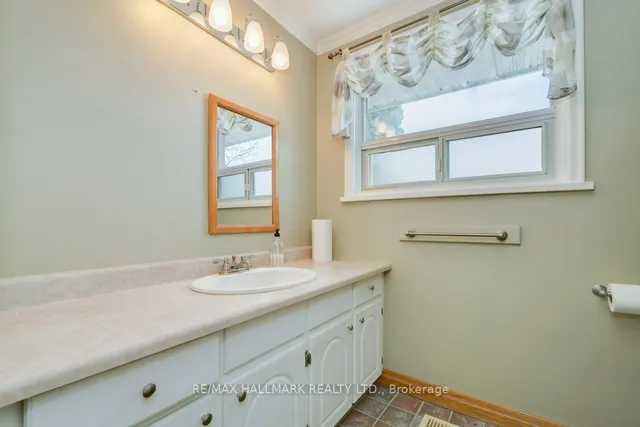 Additional image 16 of 1 Marblehead Rd