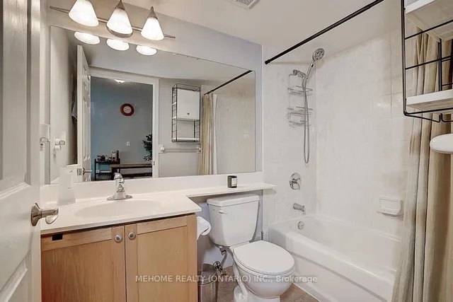 Additional image 29 of 228 Queens Quay Unit 1710