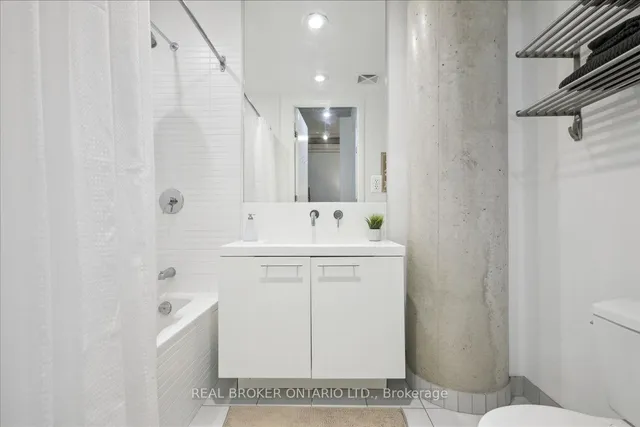 Additional image 18 of 66 Portland St Unit 211