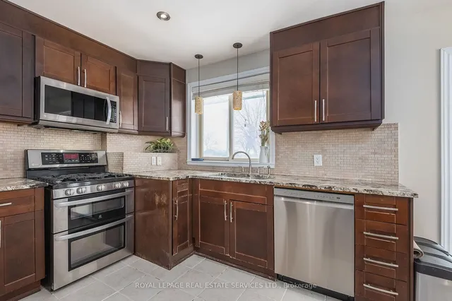 Additional image 15 of 28 Thelmere Pl