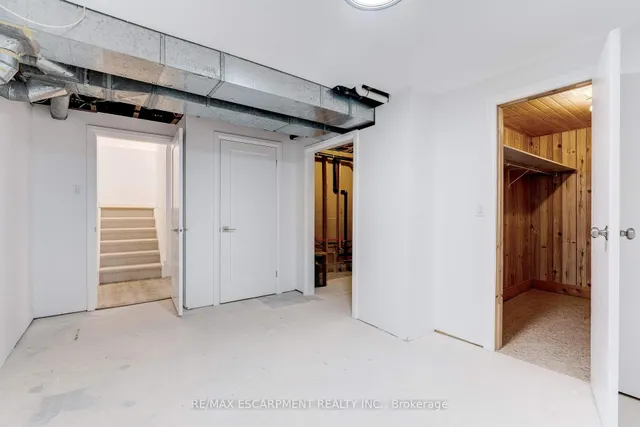 Additional image 40 of 1275 Maple Crossing Blvd Unit 12