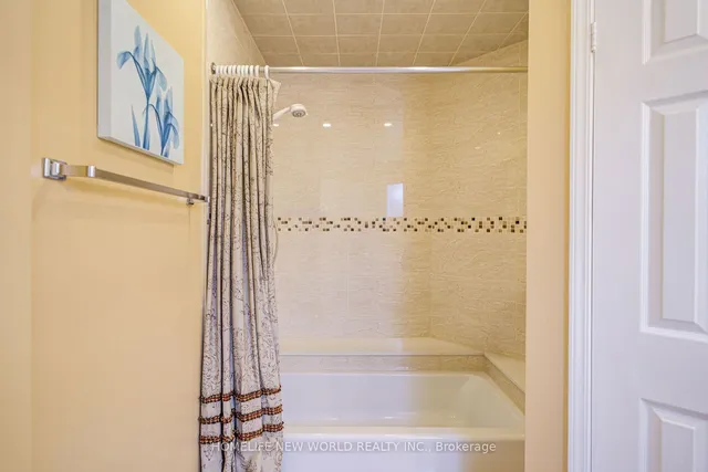 Additional image 33 of 127 Sandyhook Sq