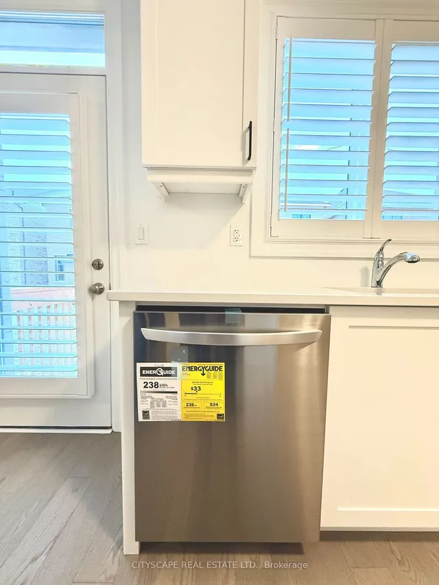 Additional image 13 of 1358 Lily Cres