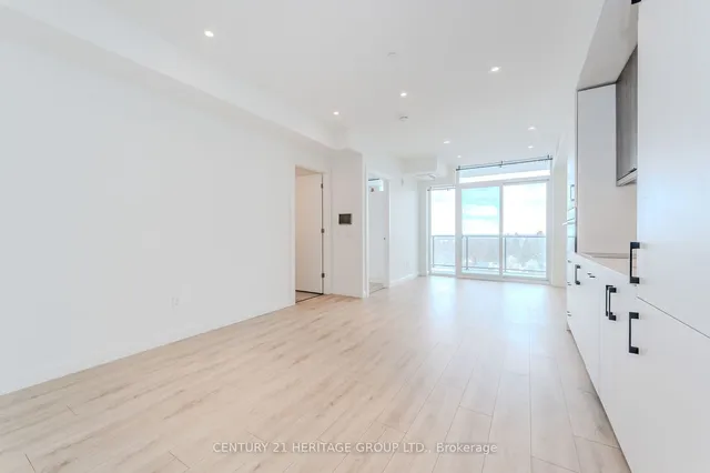 Additional image 12 of 741 King St Unit 703