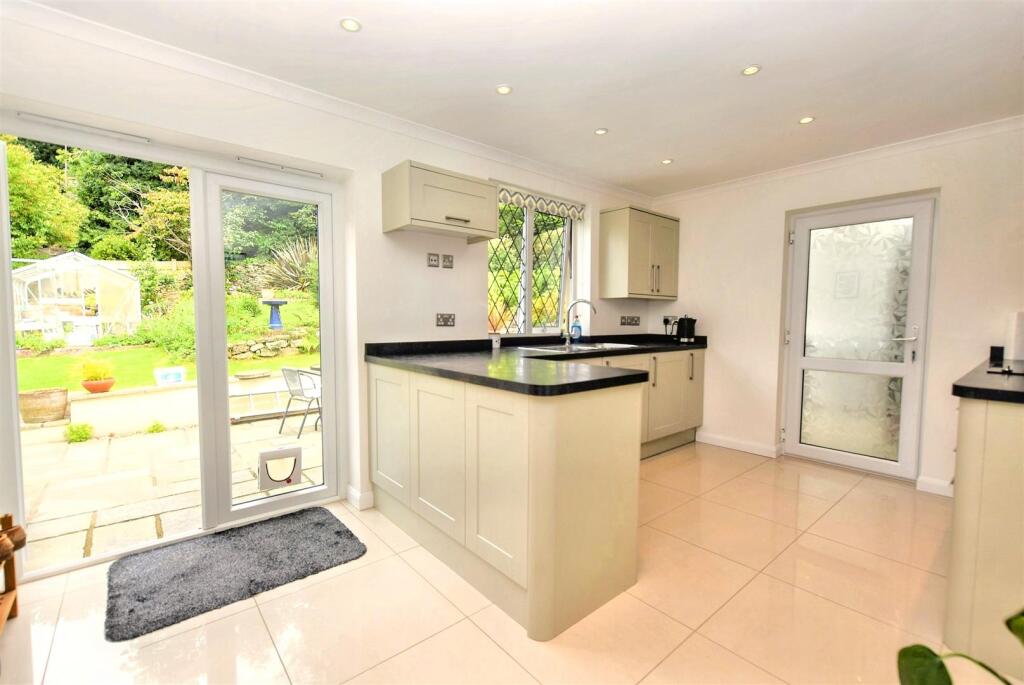 Additional image 6 of Elevated position with the Swiss Valley