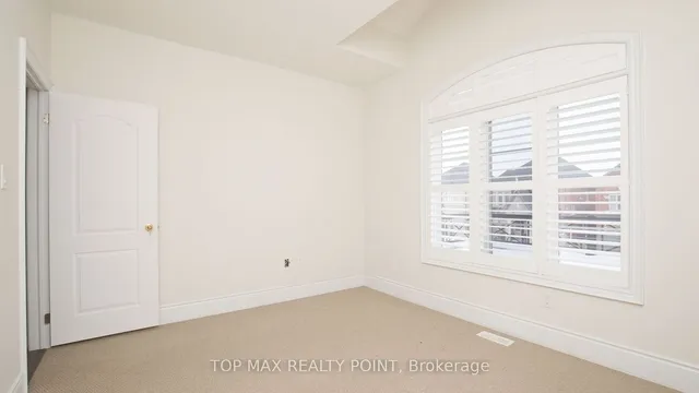 Additional image 33 of 40 John Carroll Dr