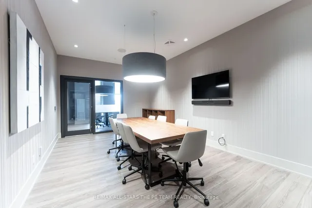 Additional image 36 of 286 Main St Unit 408