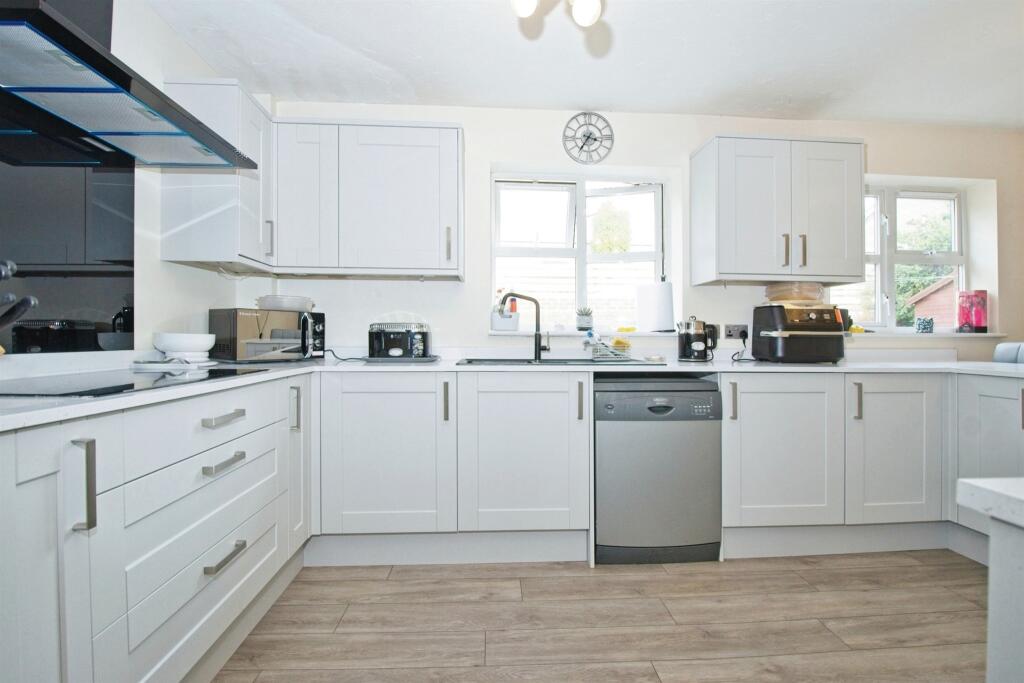 Additional image 4 of Two Stones Crescent, Kenfig Hill, Bridgend