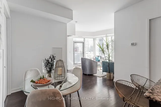 Additional image 8 of 14 York St Unit 2202