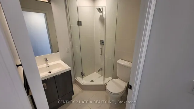 Additional image 16 of 101 Erskine Ave Unit 2715