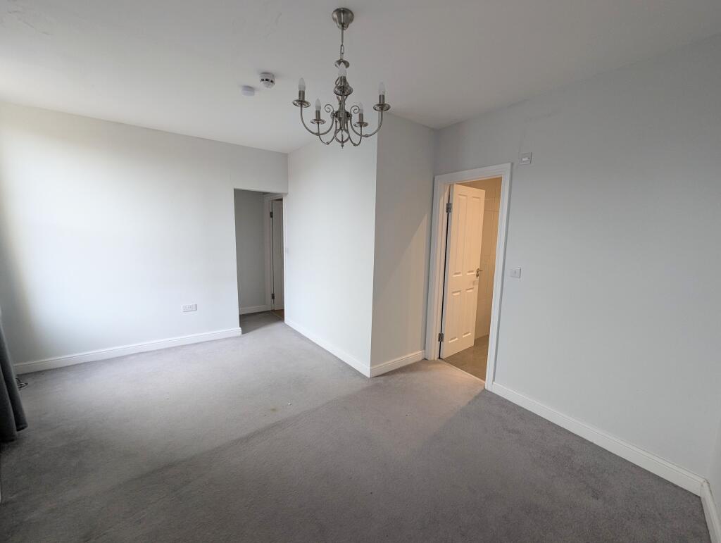 Additional image 8 of Flat 3, 79 East Street, Bedminster, Bristol, Bristol BS3 4EX