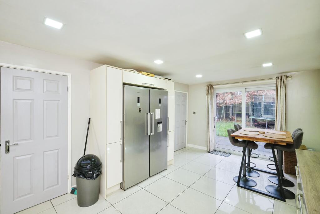 Additional image 4 of Larch Walk, Birmingham, West Midlands, B25