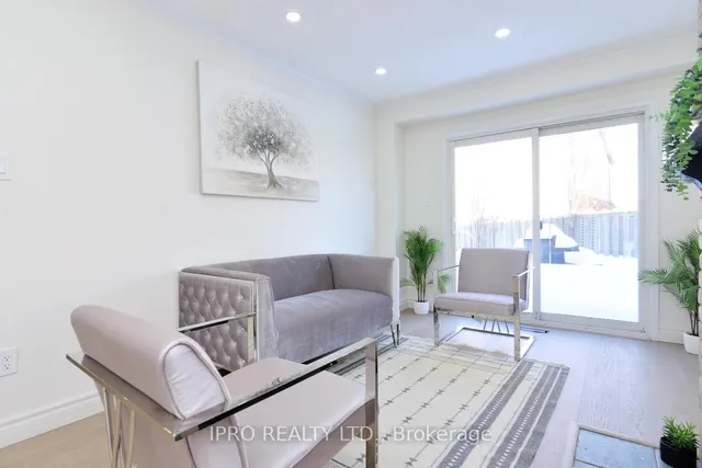 Additional image 17 of 14 Paramount Pl