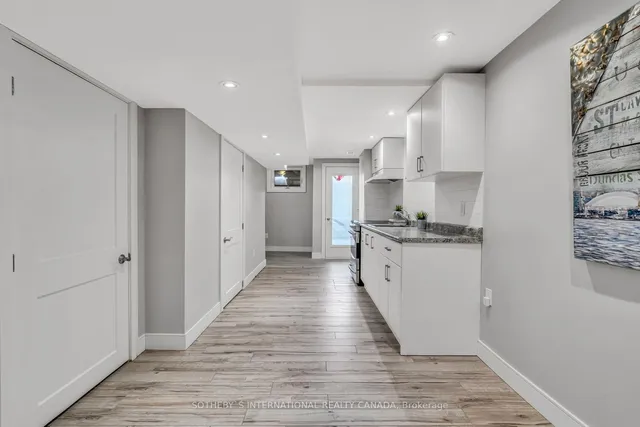 Additional image 33 of 201 Torrens Ave