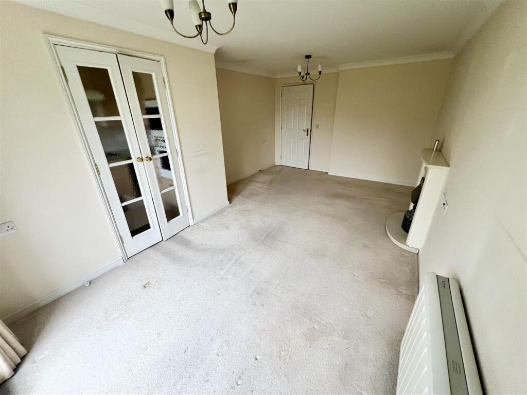 Additional image 14 of Stratford Road, Hall Green, Birmingham