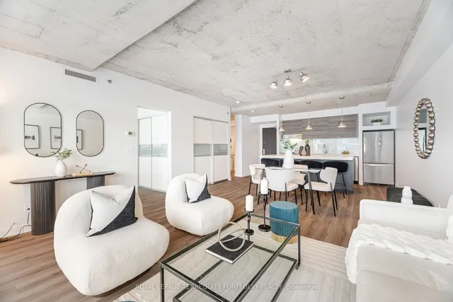 Additional image 15 of 55 Stewart St Unit 823