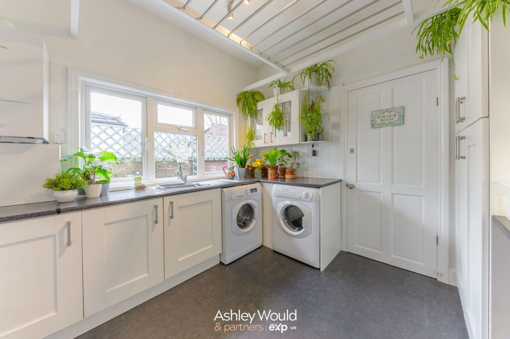 Additional image 8 of Corngreaves Road, Cradley Heath, B64 7DT