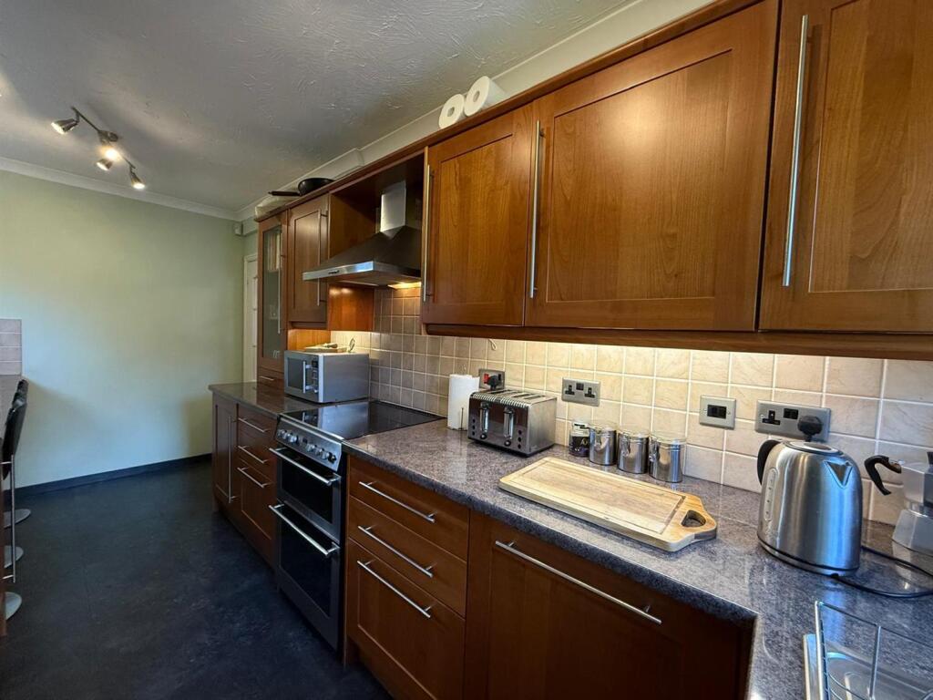 Additional image 5 of Kenswick Drive, Halesowen, B63 4QZ