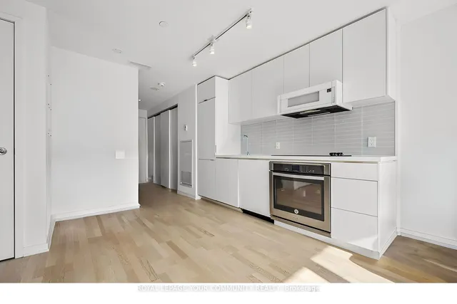 Additional image 12 of 60 Colborne St Unit 2104