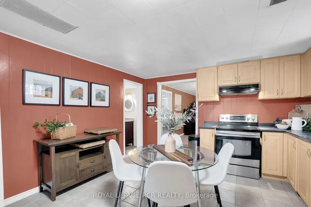 Additional image 15 of 112 Abell Dr